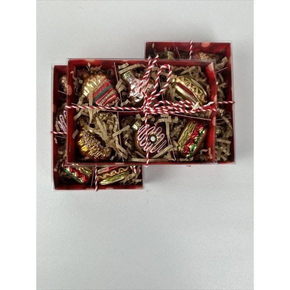 St Nicholas Square Pack of 6 Mini Holiday Treats Ceramic Xmas Ornaments 3 Boxes- - Picture 3 of 9